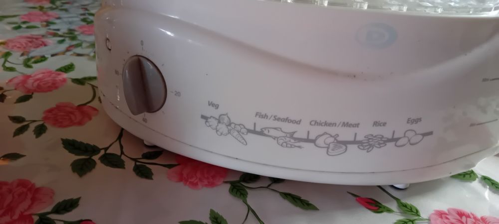 Maquina para cozer a vapor com 4 andares