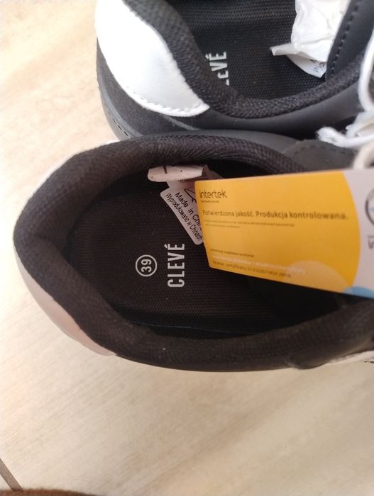 Buty damskie 39 Cleve nowe