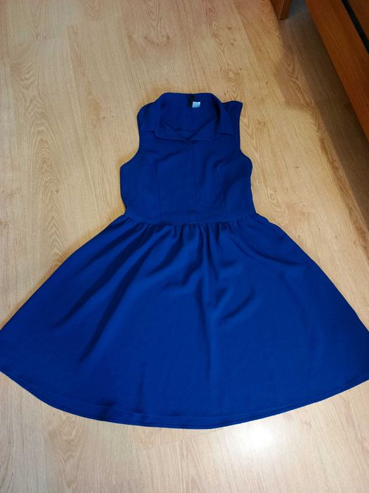 Granatowa sukienka z guzikami H&M r. 38