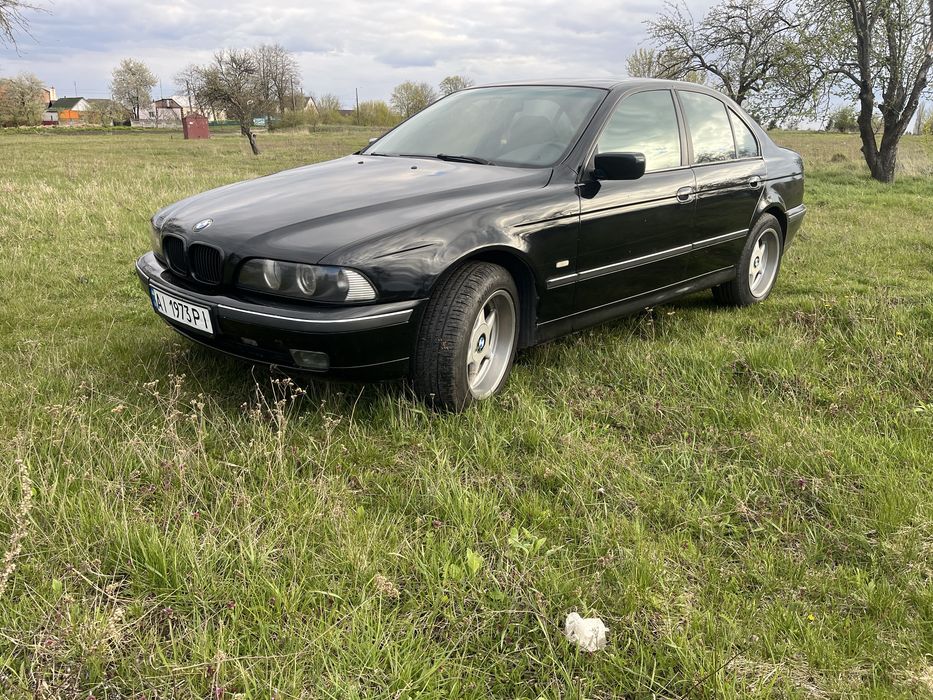 BMW e39 2.5 газ/бенз