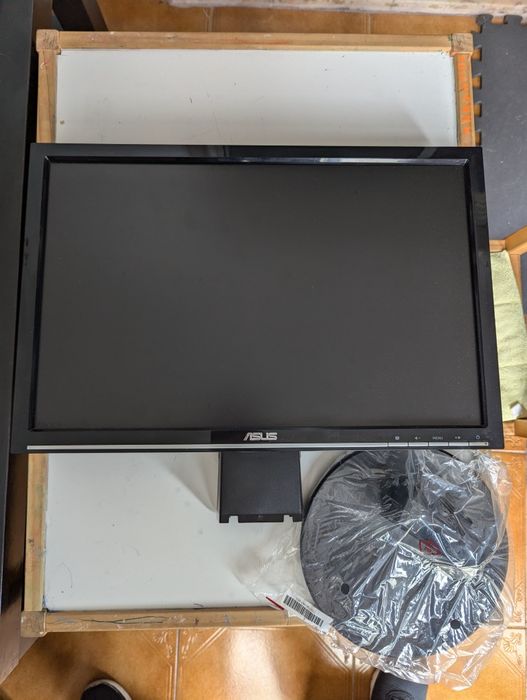 Monitor ASUS VW198S