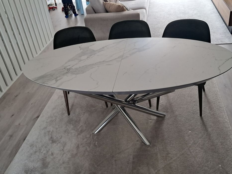 Mesa de jantar como nova