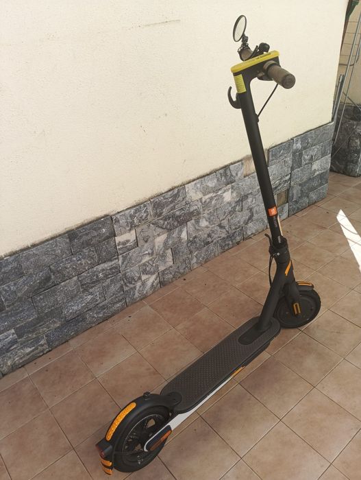 Xiaomi Mi Electric Scooter Essential Trotinete Elétrica