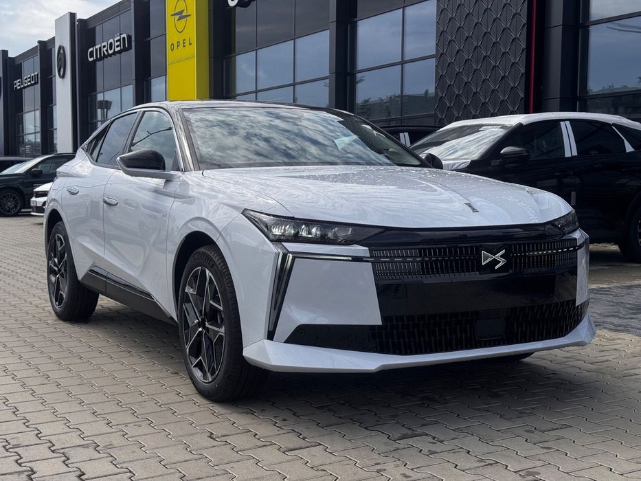 DS Automobiles DS 4