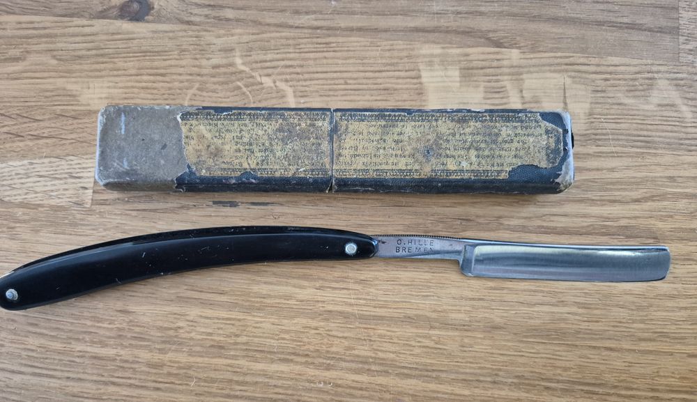 Brzytwa Vintage Bismarck  O.Hille Bremen ponad 100-letnia