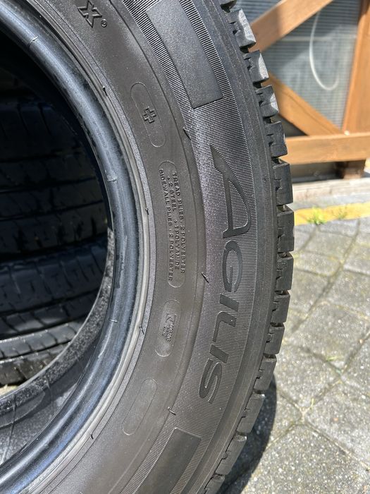 Opony letnie Michelin 235/65R16c