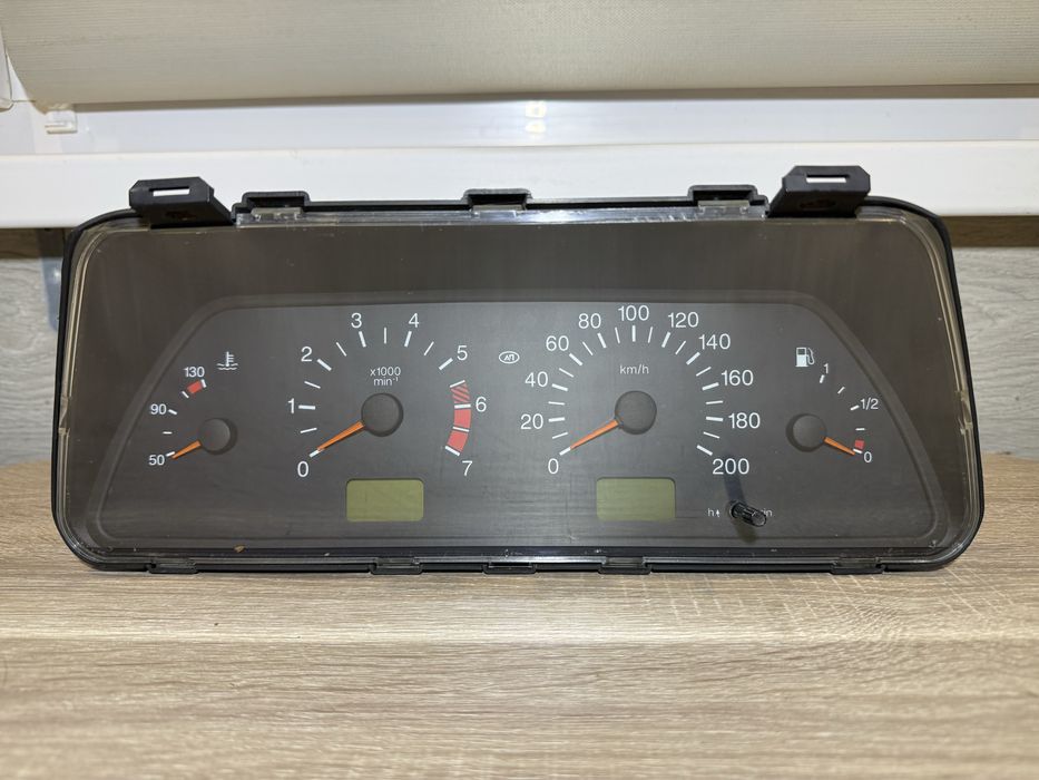 Панель приладів сімейство ВАЗ