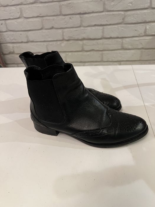 Jesienne botki skórzane