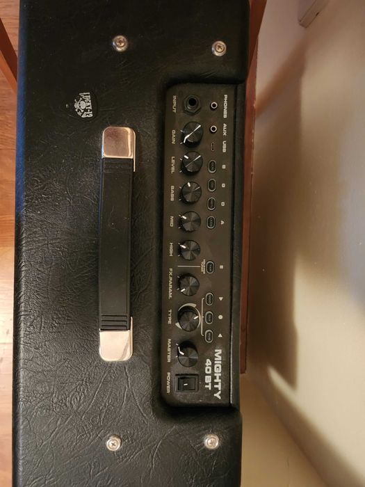 Amplificadora guitarra 40 amp NUX