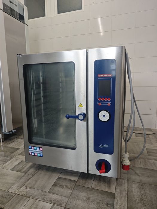 Пароконвектомат з автомийкою 11 рівнів Eloma genius