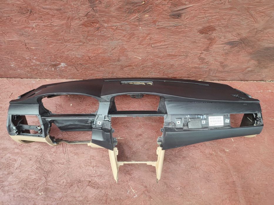 BMW E60/ E61 ORYGINALNY KOKPIT, Deska rozdzielcza EU w kol. BEIGE OEM