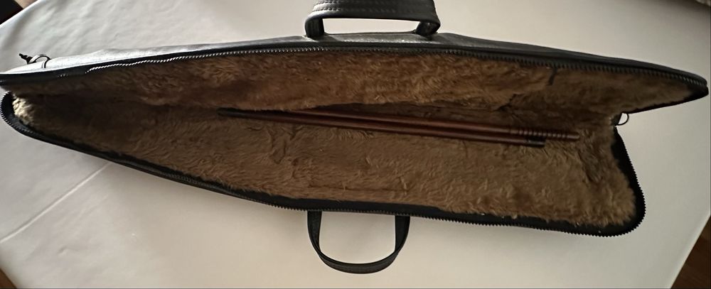 Estojo em pele para arma de caça