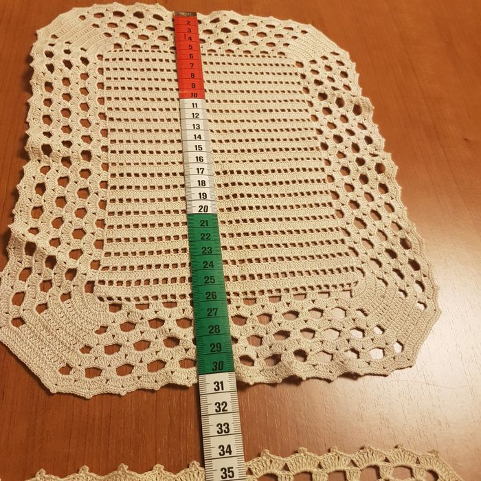 Panos de renda feitos à mão