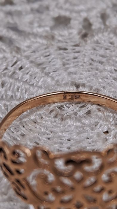 Золота каблучка 585