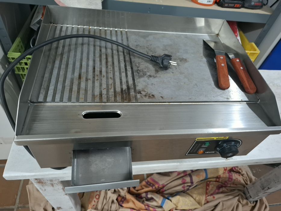 Grelhador/chapa quente elétrico