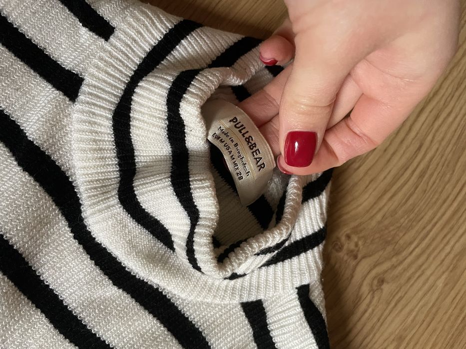 Светрик pull&bear