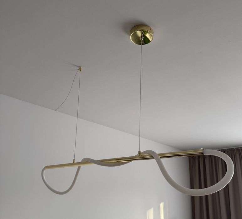 Lampa Wisząca Podłużna Złota