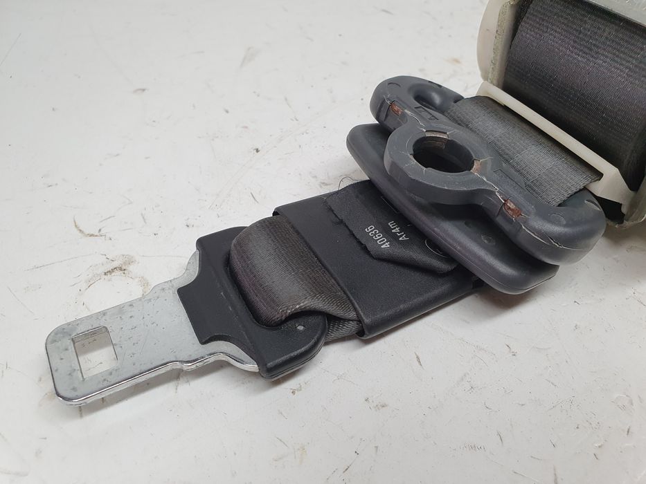 Cinto TR Centro RENAULT Clio III (BR0/1, CR0/1)