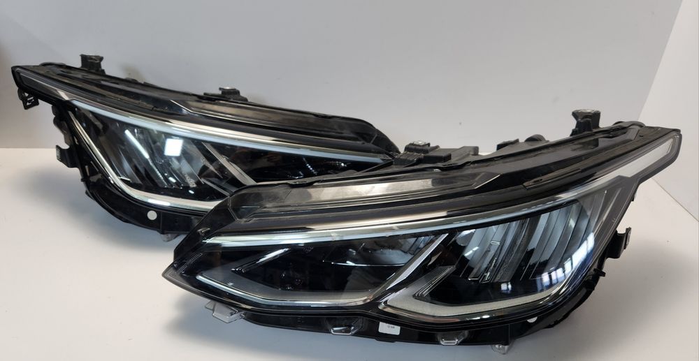 Фари комплект. Volkswagen Golf 8. Led. 5H1.941.005.B
