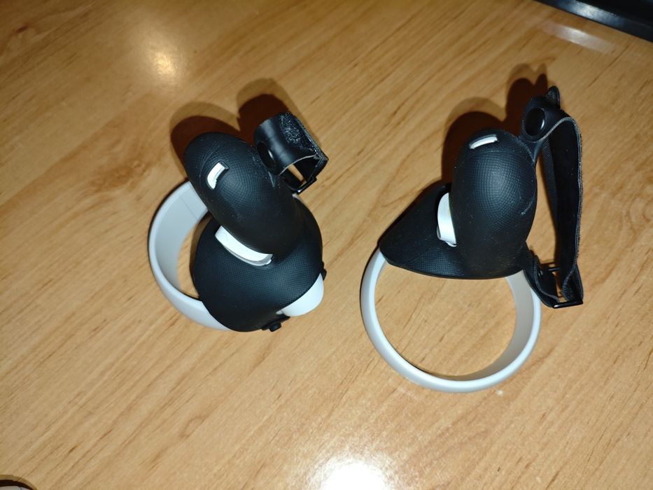 Oculus quest 2 128gb plus kiwi strap