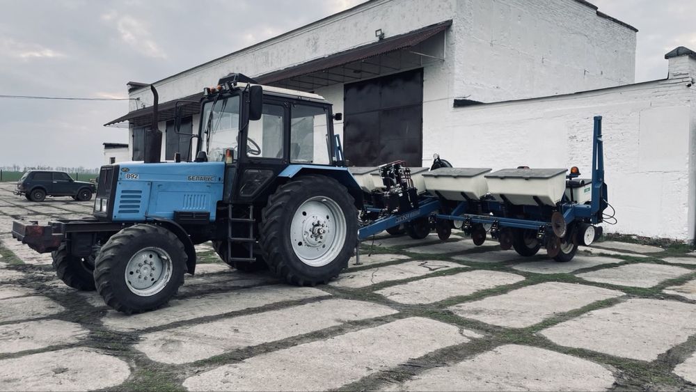 Kinze 3000 8 рядів з Precision Planting vSet2