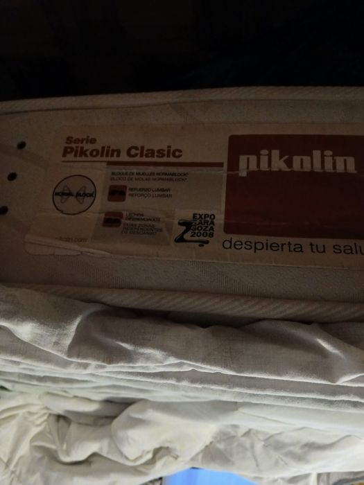 Colchão mais estrado