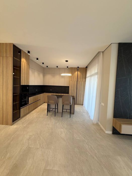 Будинок 175 м2 з ремонтом у Ходосівці, газ, автонавіс, 4 кімнати