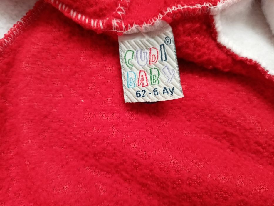 Dres 62 . Ciepły . Stan idealny. Raz ubrane.