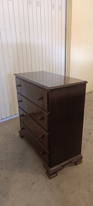 Cómoda de quarto