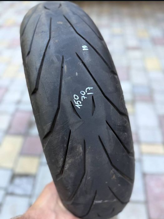 резина Pirelli GT 150/70/17