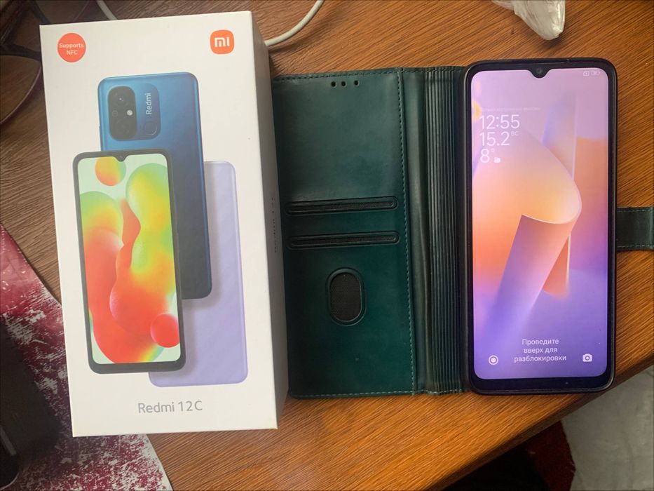 Продам телефон Redmi 12C (4/128 GB)