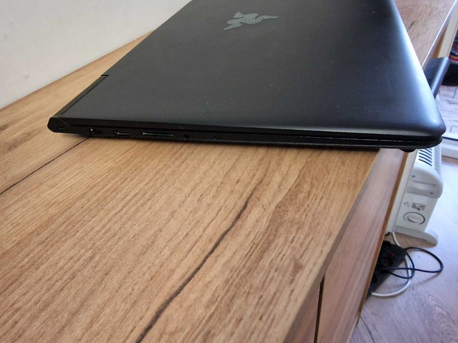 Lenovo Gaming 700-15/Full IPS/Core i5-6300HQ/8DDR4/SSD256/GTX 950 4 ГБ