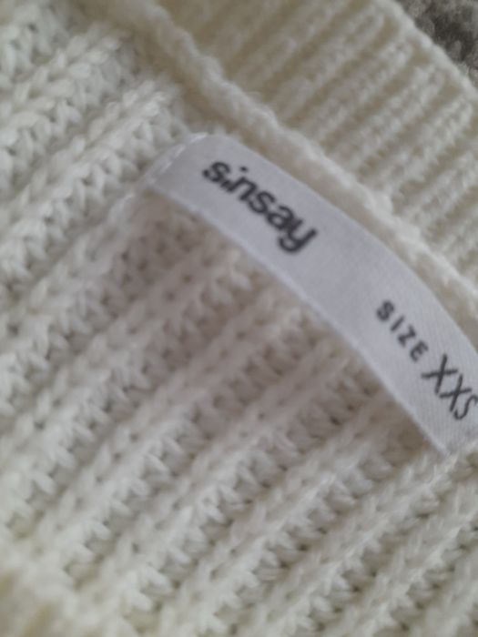 Sweter w paski sinsay