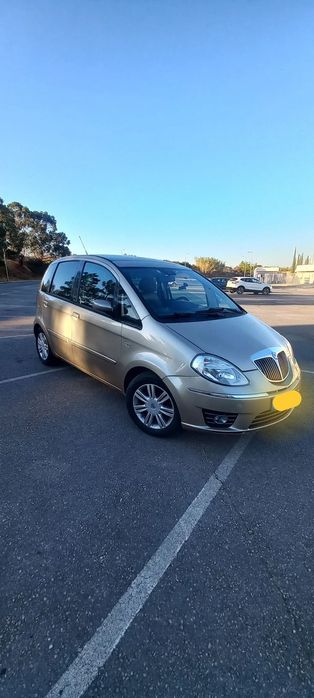 Lancia Musa 1.3 16V M-jet Argento