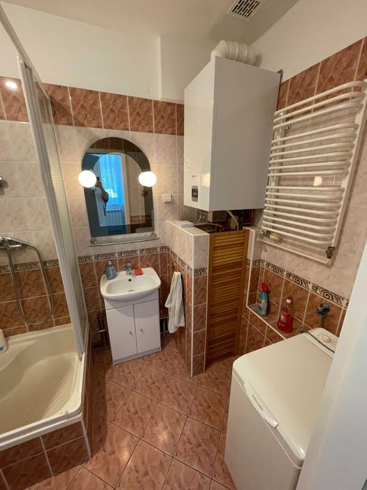 Kawalerka na parterze domu jednorodzinnego w wygodnej lokalizacji.