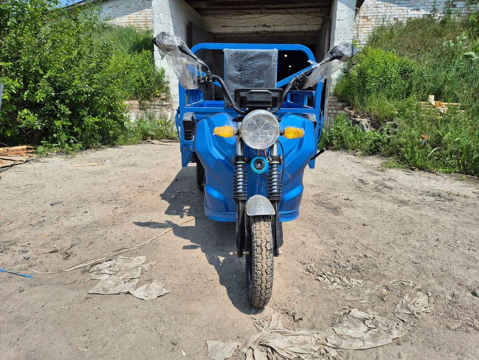 Трицикл Электро DOZER JH 1200 WT до 600 кг 100*150 кабина