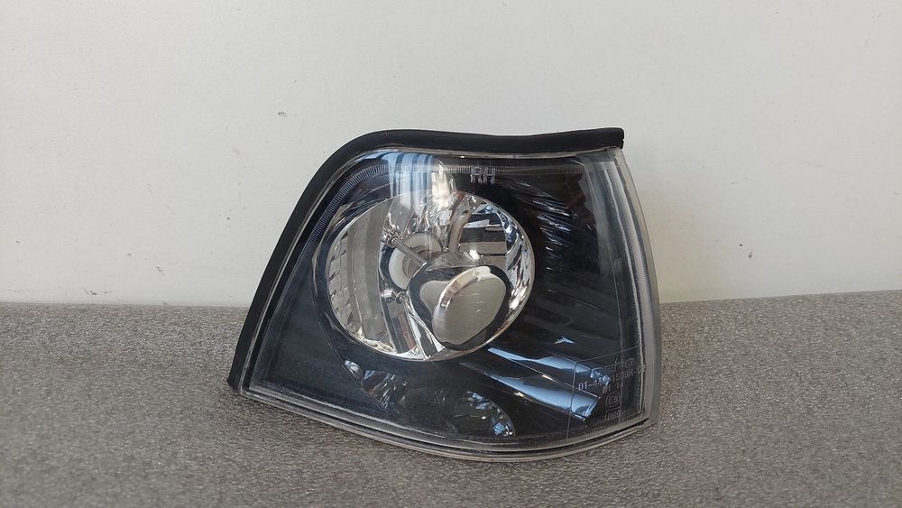 Pisca frente direito BMW 3 Compact (E36)