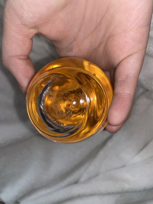 Парфуми jador.