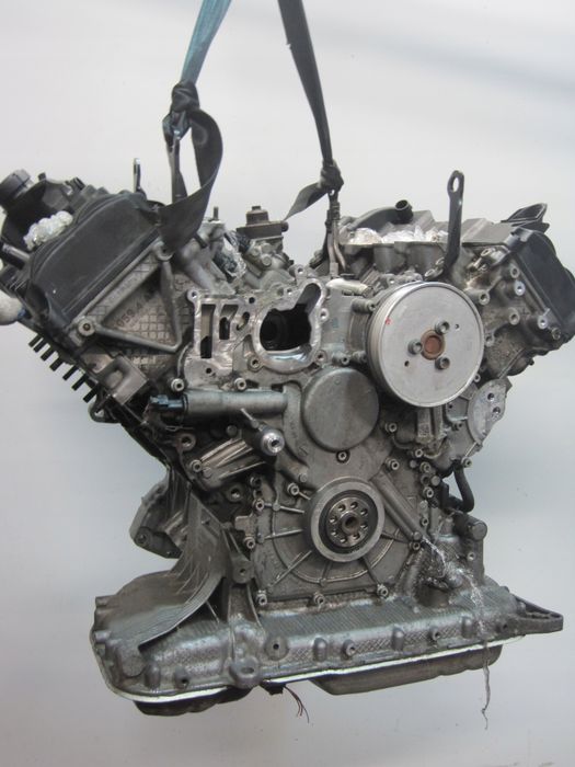 Silnik motor słupek AUDI A6 4G0 3.0 TDI CDU
