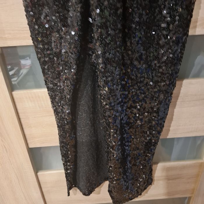 Sukienka damska z cekinami