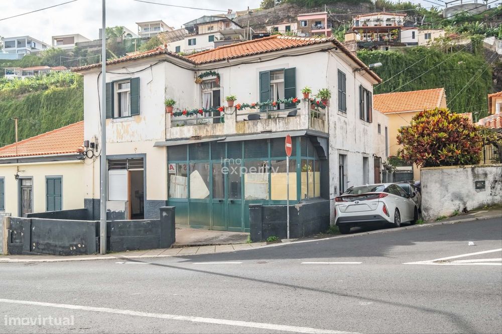 Moradia T6 em Santa Luzia, Funchal, Madeira