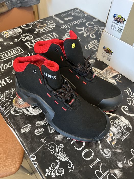 Buty robocze uvex r 46