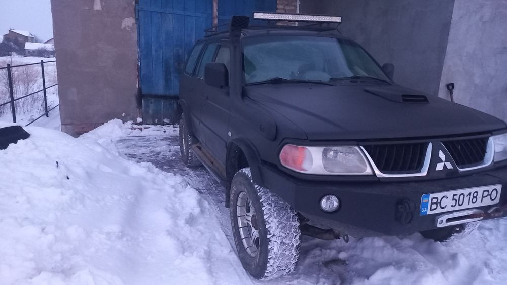 Продам Mitsubishi Pajero 2.5 TD