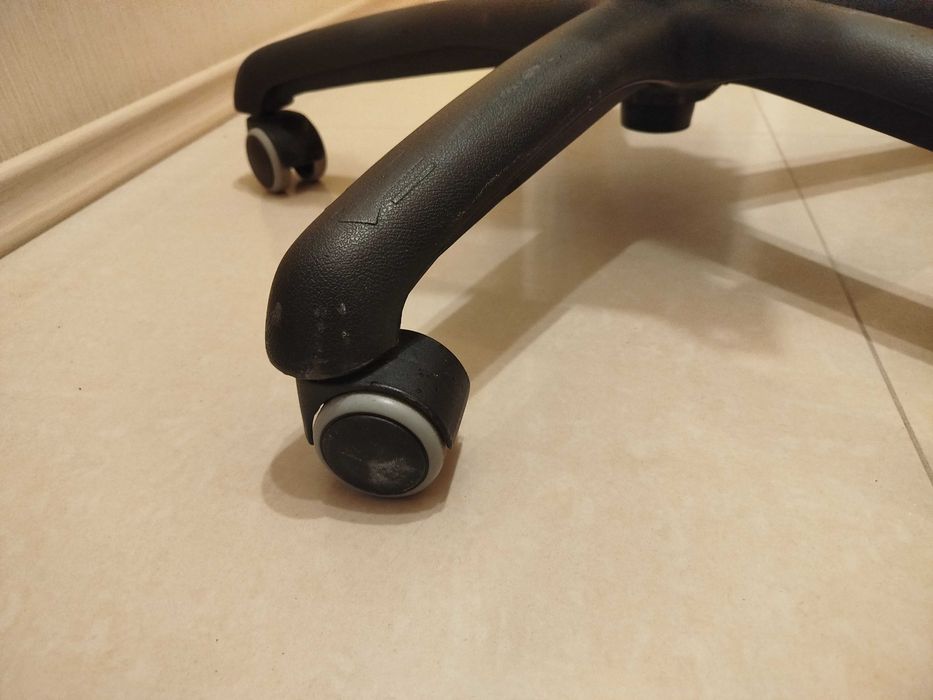 Низ для офисного/компьютерного кресла пневмопатрон/крестовина