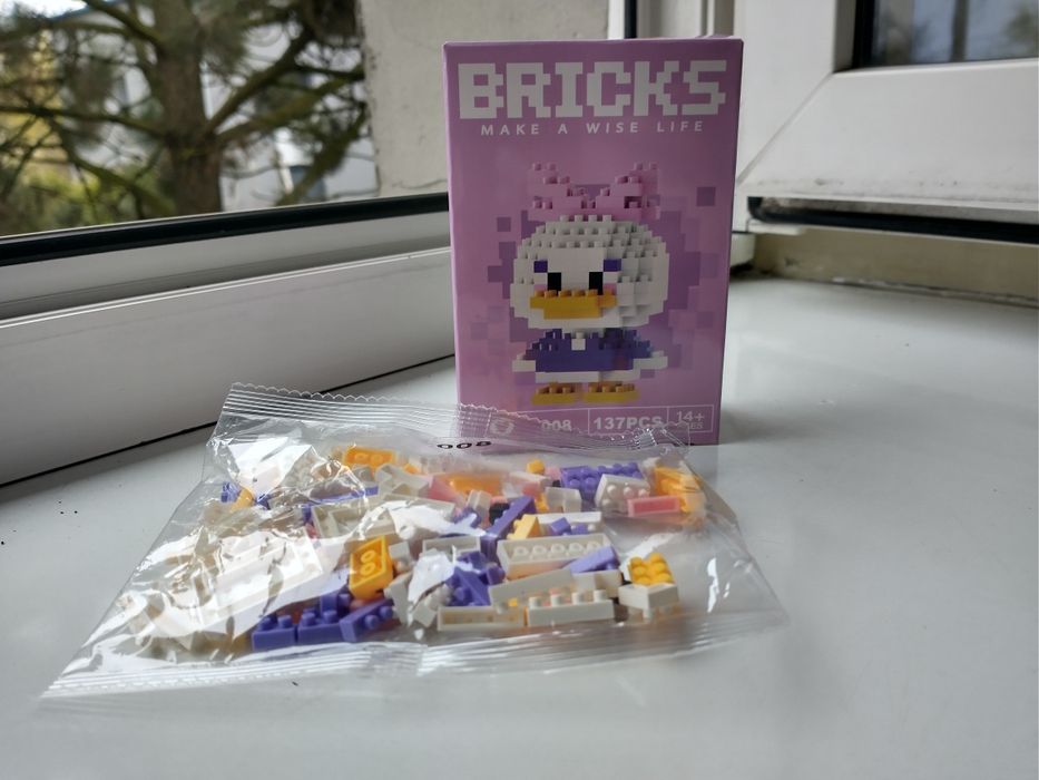 Klocki figurka 3d Bricks lego Daisy Donald Duck