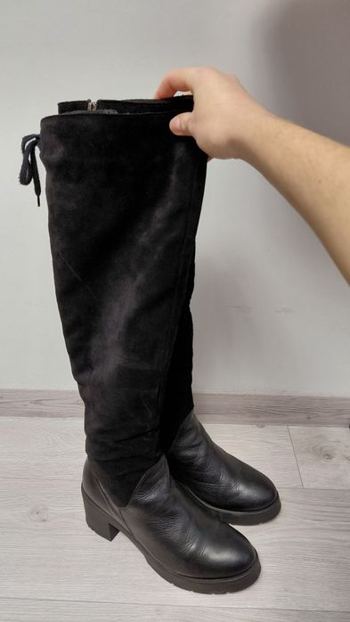 Чорні високі чоботи шкіра-замша 41 розміру