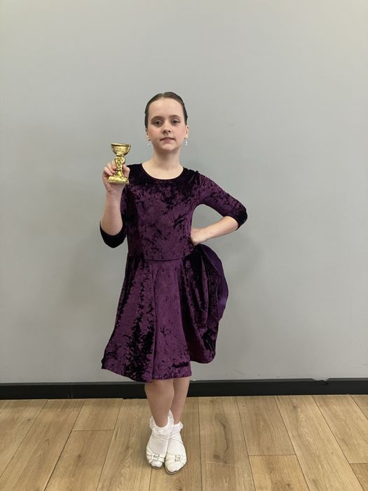 Плаття для бальний танців бейсик