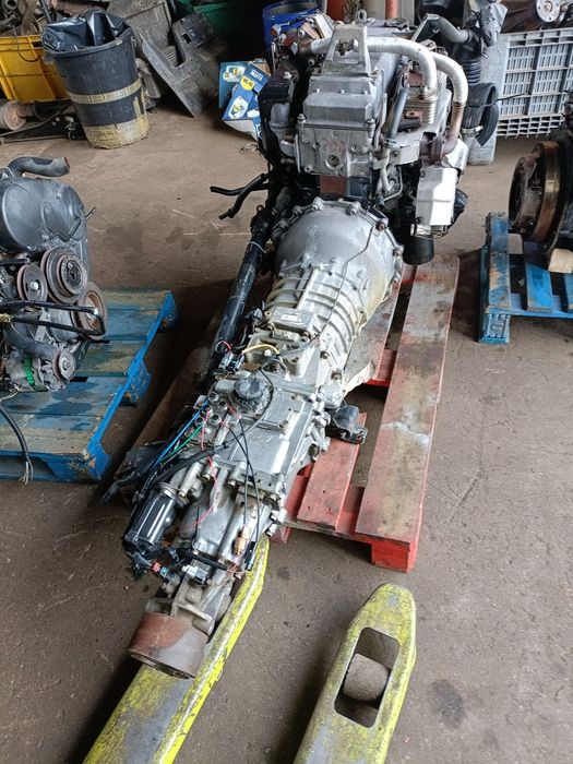 Motor Mitsubishi Pajero 3.2