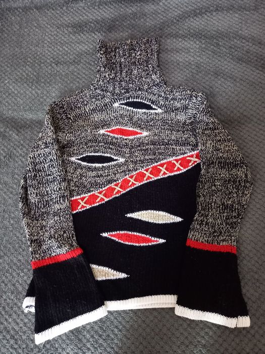 Sweter z golfem rozmiar S