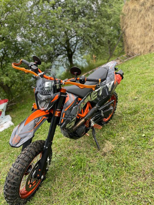 Продам КТМ 690.